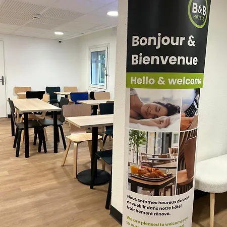 Viry-châtillon Hotel 3*