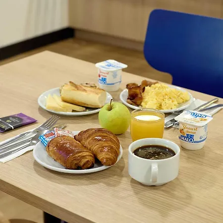 Hotel Viry-châtillon 3*