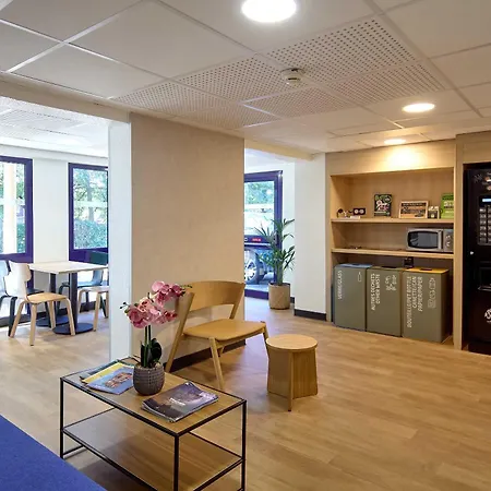 Viry-châtillon Hotel 3*
