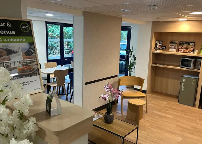3 Etoiles Hotel